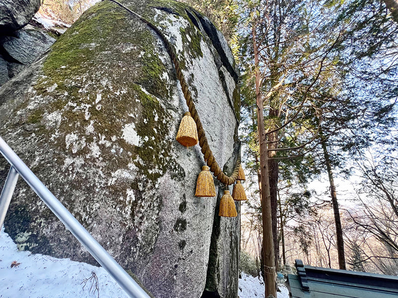 石割神社10