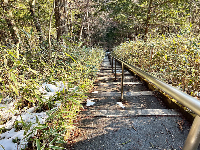 石割神社4